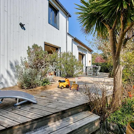 600m De La Plage, Jardin, Maison Pour 10 Saint-Briac-sur-Mer